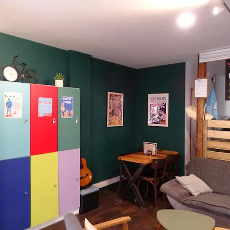 Hostel20 Bayonne-3